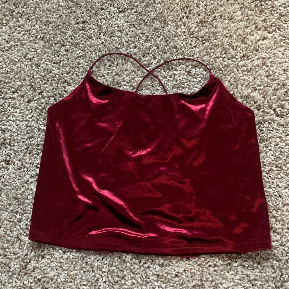 Garage velvet strapy back maroon crop top